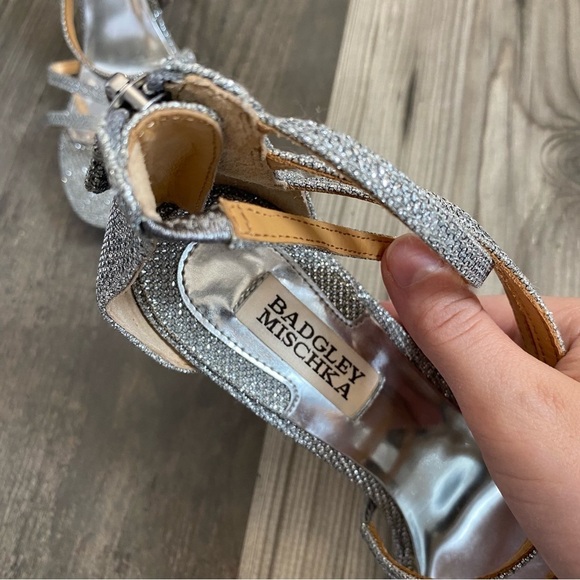 Badgley Mischka Metallic‎ Gunfab Sparkle High Heels 7.5 - Picture 2 of 8